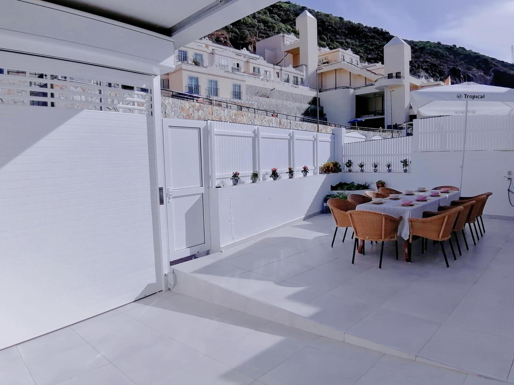 Big Villa Puerto Rico Streetfront With Private Saltwater Jacuzzi Pool, Bbq, Kitchen & 3 Terraces Near Shopping Center Puerto Rico (Gran Canaria) Kültér fotó