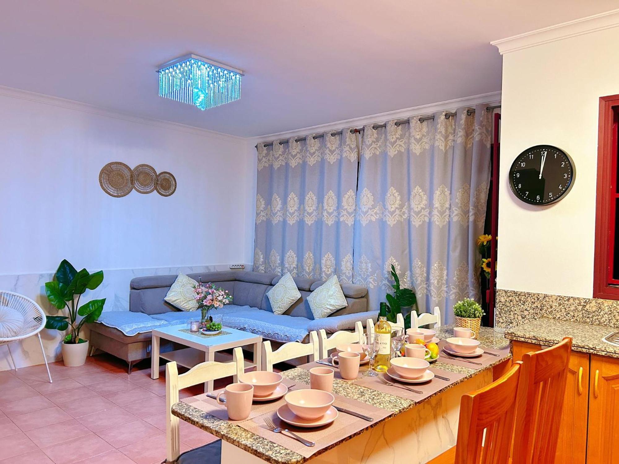 Big Villa Puerto Rico Streetfront With Private Saltwater Jacuzzi Pool, Bbq, Kitchen & 3 Terraces Near Shopping Center Puerto Rico (Gran Canaria) Kültér fotó